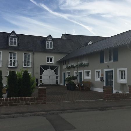 Ferienwohnung Stuebchen Salmtal Eksteriør bilde